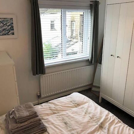 Revamped Holywood Town Centre House Apartman Kültér fotó